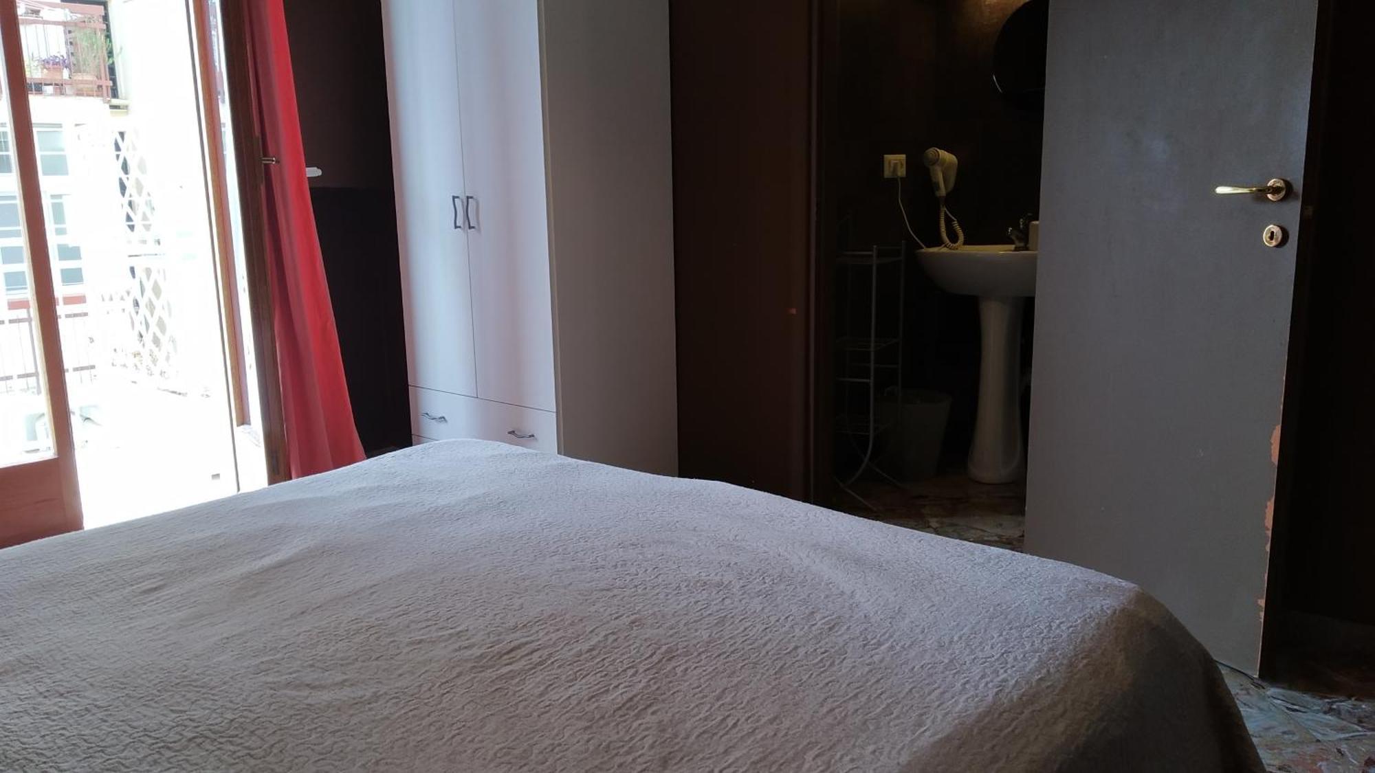 Cconforthotels R&b Semplici Emozioni Affittacamere 2*